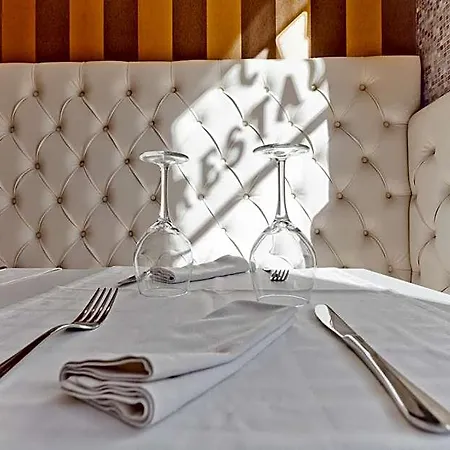 Placa De La Font Hotel