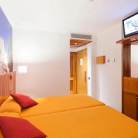Hotell Placa De La Font *
